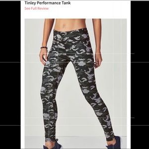Fabletics Salar Printed PowerHold® Legging L